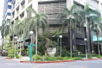 Infinity Tower Suites Hotel a Manila
