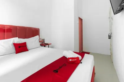 RedDoorz @ Jalan Dr Mansyur Medan 2