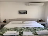 Guesthouse Athos Hotels in Kotor