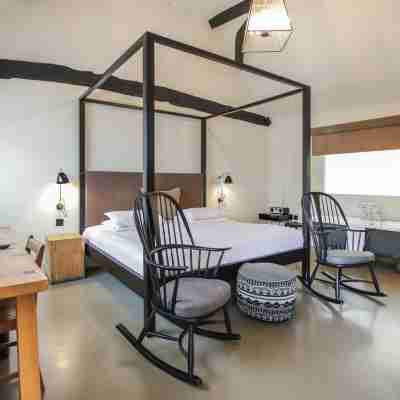 The Crown Rooms