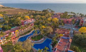 Grand Decameron Complex Bucerias, A Trademark All Inclusive