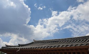 Hanok Hyeyum