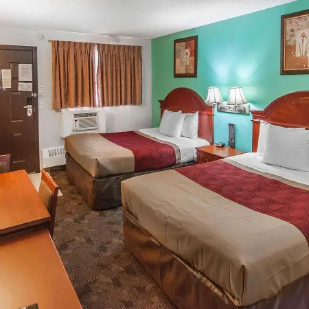 Econo Lodge Inn & Suites Drumheller