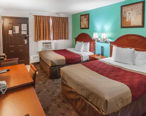 Econo Lodge Inn & Suites Drumheller - Moteles
