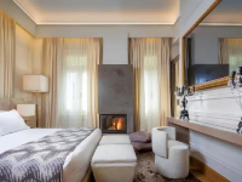 3 シックスティ ホテル & スイーツ ナフプリオンのホテル