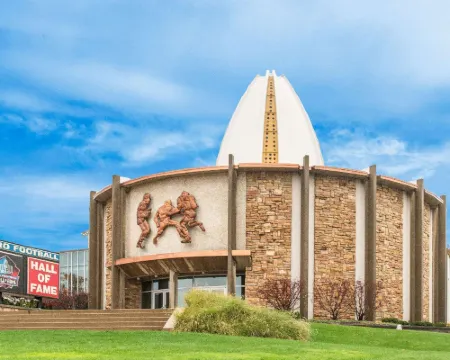 Super 8 by Wyndham Wooster Hoteles en Wooster