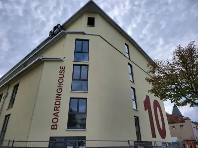 Boardinghouse-Landau