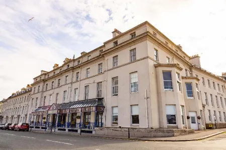 The Royal Hotel Whitby Отели в г. Уитби
