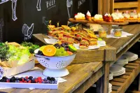 Quality Hotel Ostrava City - Breakfast