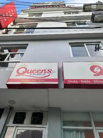 Aden Hotel Отели рядом с достопримечательностью «Нешнел Шрайн оф Сакред Харт»