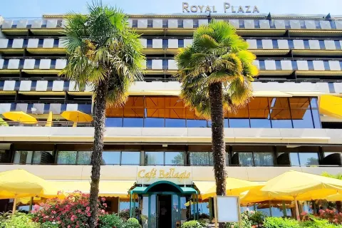 로열 플라자 몽트뢰 & 스파