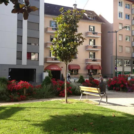 Hébé Hotel
