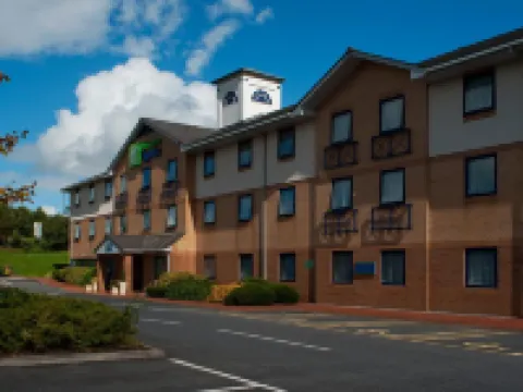 Holiday Inn Express SWANSEA - EAST by IHG