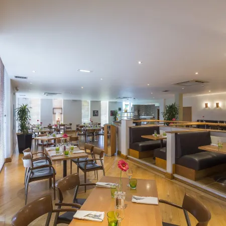 Holiday Inn RUGBY-NORTHAMPTON M1, JCT.18 by IHG