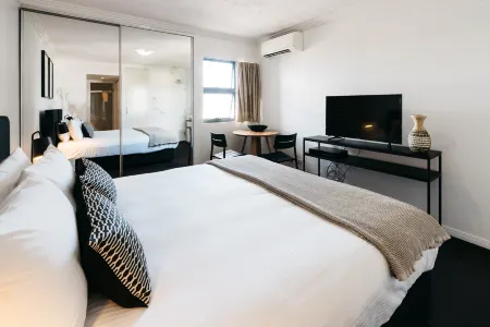 Gabba Central Apartments Отели рядом с достопримечательностью «Парк Мобрей»