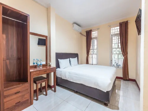 The Aquina House Hoteles en Bogor City