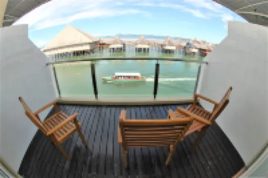 シパダン イン 2 センポルナ海洋観光センター周辺のホテル