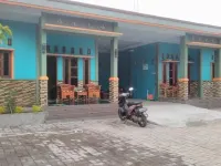 Penginapan Keluarga 215 Hotels in Cinangka