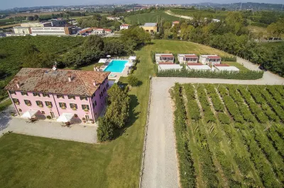 Agriturismo Ca' Vecia Hotels in Sona