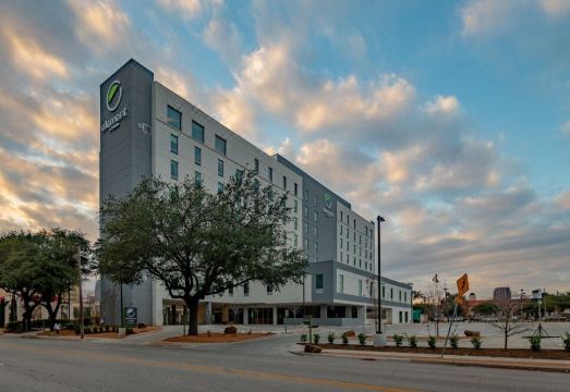 Element Dallas Downtown East