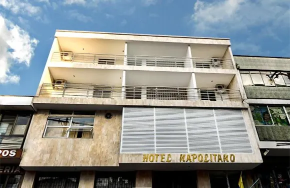 納波利塔諾酒店