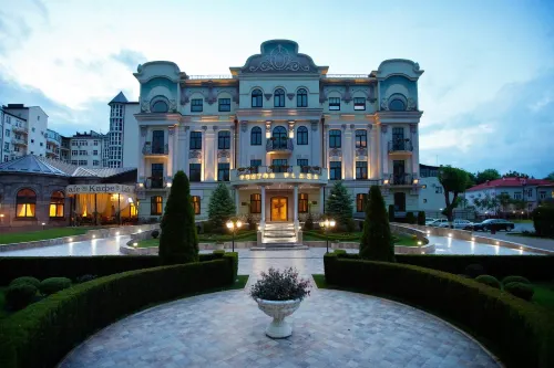 Pontos Plaza Hotel
