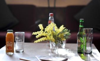 Brit Hotel Confort Pau Lons