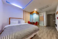 Nonsan Ten Pro Self Check-in Motel فنادق في نونسان-سي