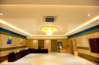 Hotel MM REsidency Отели рядом с достопримечательностью «Вриндаван Ба»