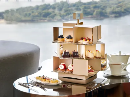 Hotel Naru Seoul - MGallery Collection Отели рядом с достопримечательностью «Abraham Park Kenneth Vine Collection Museum»