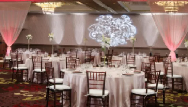 DoubleTree by Hilton Sonoma Wine Country