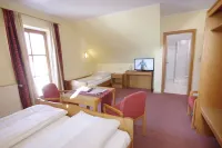 da' Sporrer - Hotel & Wirtshaus Hotels in der Nähe von Kloster der armen Schulschwestern