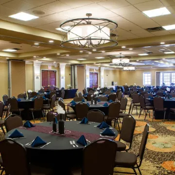 Courtyard Page at Lake Powell