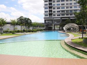 Hinoki Puchong Jaya IOI Mall Skypod Cozy Home Stay