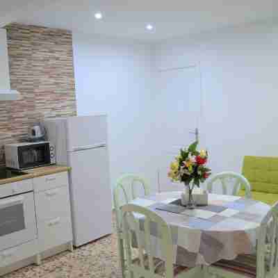 Fantastic 1 Bedroom Apartment with Gallery CB6EV Others