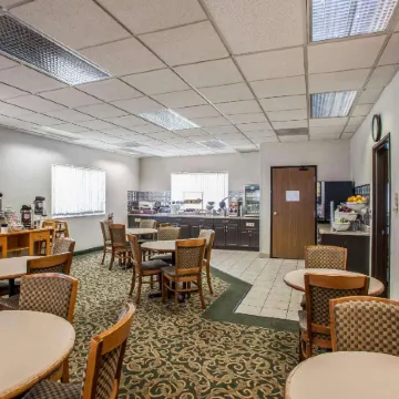 Comfort Suites Peoria I-74