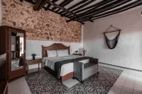 Hotel Colonial Zaci by GuruHotel Hotels near Las Palmas Park