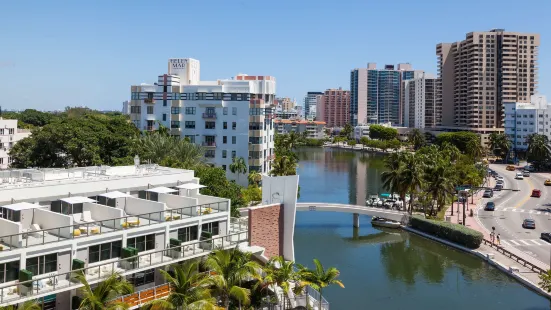 The Gates Hotel South Beach - a Doubletree by Hilton