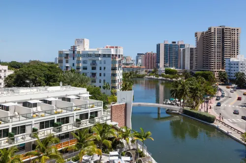 The Gates Hotel South Beach Hotels in Miami Beach