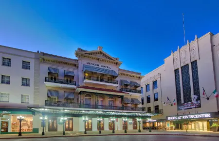 Menger Hotel