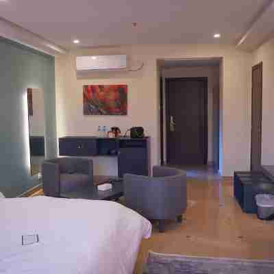 Roomy Signature Hotel, Islamabad Rooms