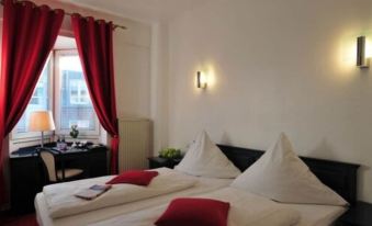 Cerano City Hotel Koln am Dom