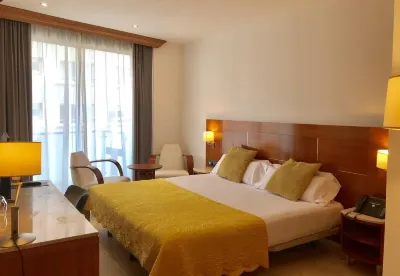 Hotel Calasanz Các khách sạn ở Torrelles de Llobregat