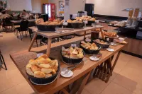 Comfort Hotel Santos - breakfast