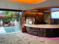 Playa Cotobro Hotels in La Herradura