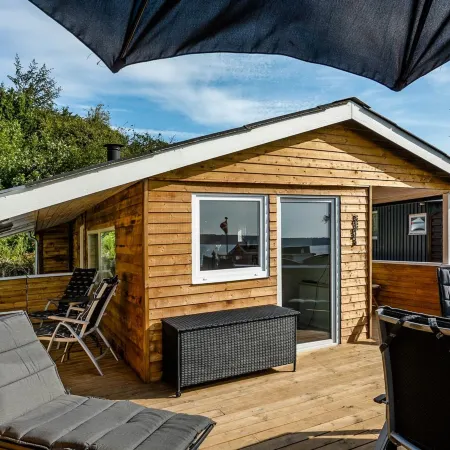 "Gjurgja" - 100m from the Sea