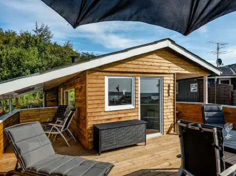 "Gjurgja" - 100m from the Sea