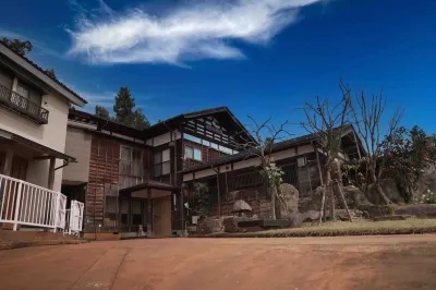 A Private Old Private House with an Open-Air Bath Hoteles en Minamiuonuma