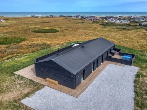 "Heilo" - 300m from the Sea Hotels in Norlev Strand