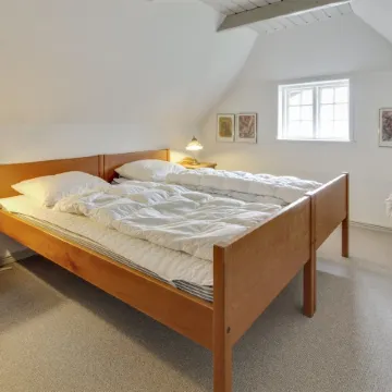 "Saarah" - 25km from the Sea